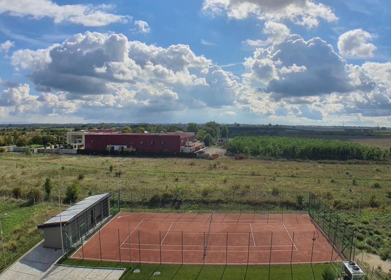 Marida Hotel Satu Mare Bagian luar foto
