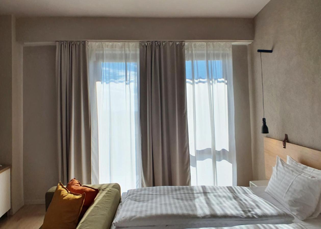Marida Hotel Satu Mare Bagian luar foto